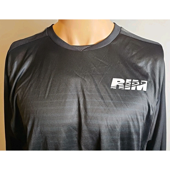 Rare RIM Research In Motion BlackBerry Phones Umbro Long Sleeve Shirt Size Large - Picture 2 of 12